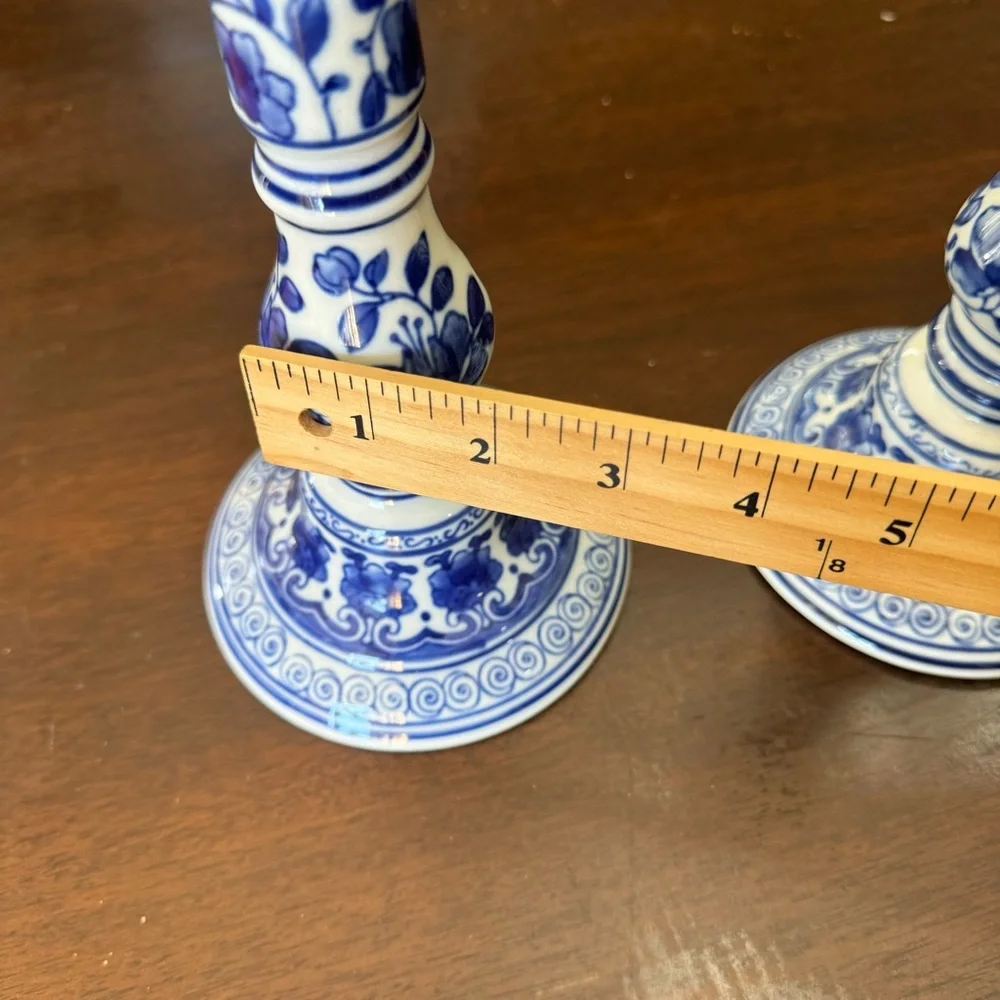 Floral Blue & White Chinese Candlesticks Antique/Vintage  Floral Motif Porcelain - Picture 16 of 16